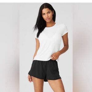 ALO Chocolate Brown Yoga All Day Short Sleeve T-Shirt NWOT